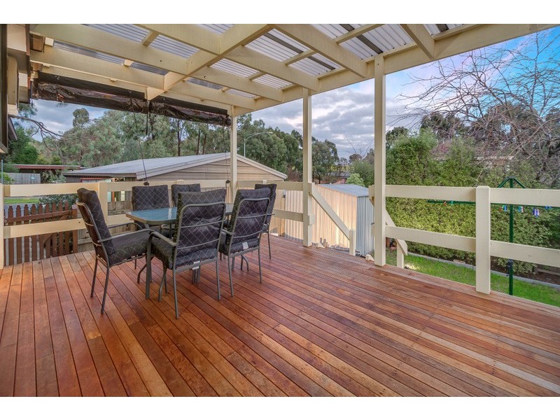 77 Betula Avenue, Bundoora VIC 3083