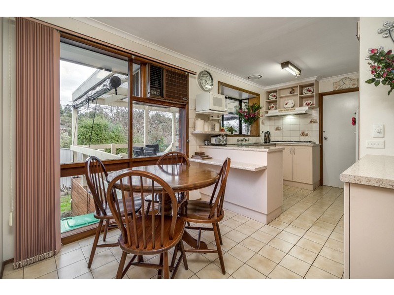 77 Betula Avenue, Bundoora VIC 3083