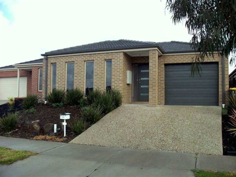 22 Burnside Way, Mernda VIC 3754