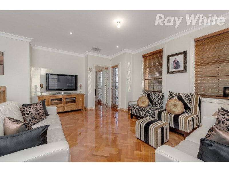 4 Nolan Close, Bundoora VIC 3083