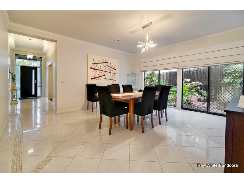 33 Snake Gully Drive, Bundoora VIC 3083