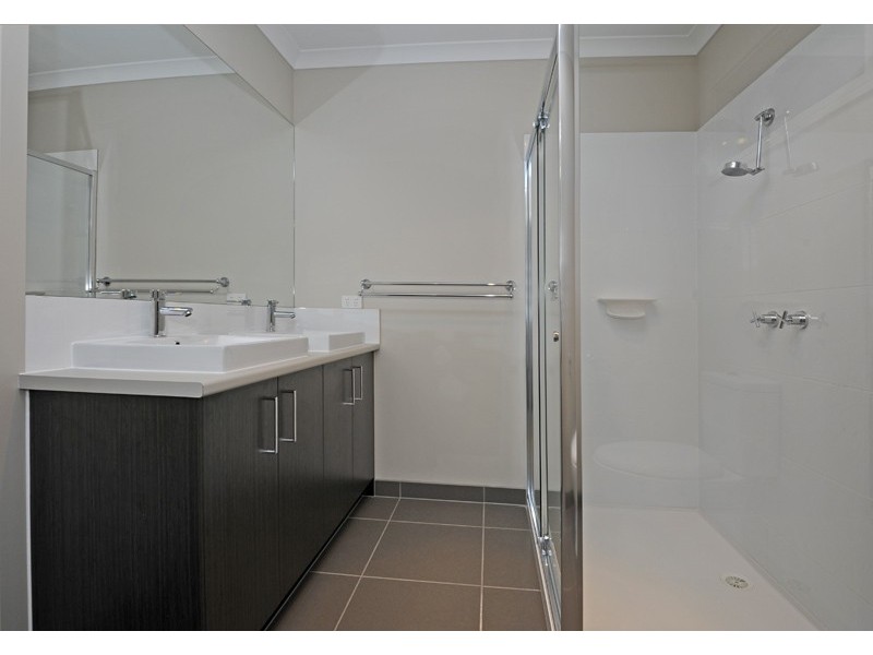 43 Grattan Street, South Morang VIC 3752