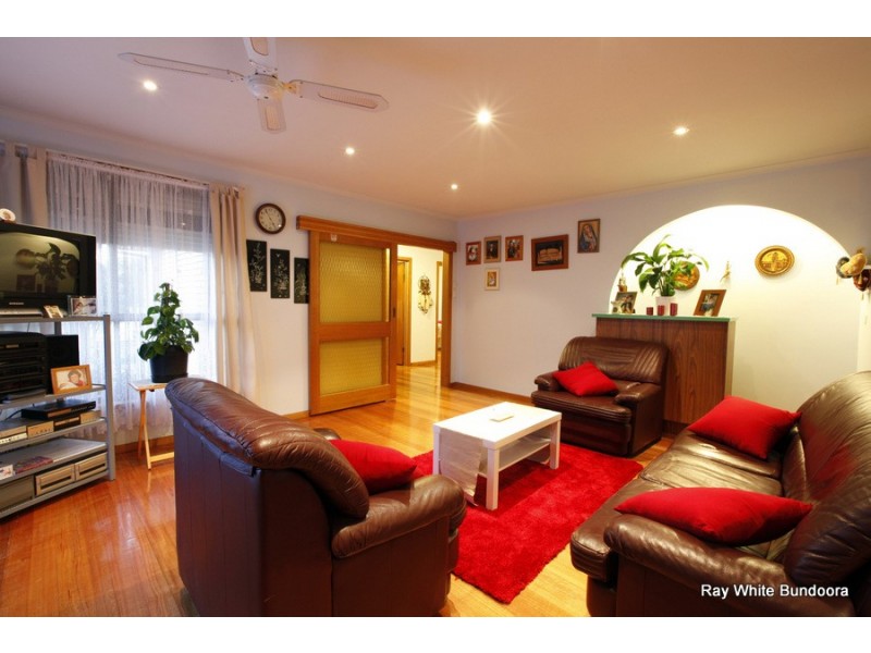 10 Tasman Drive, Bundoora VIC 3083