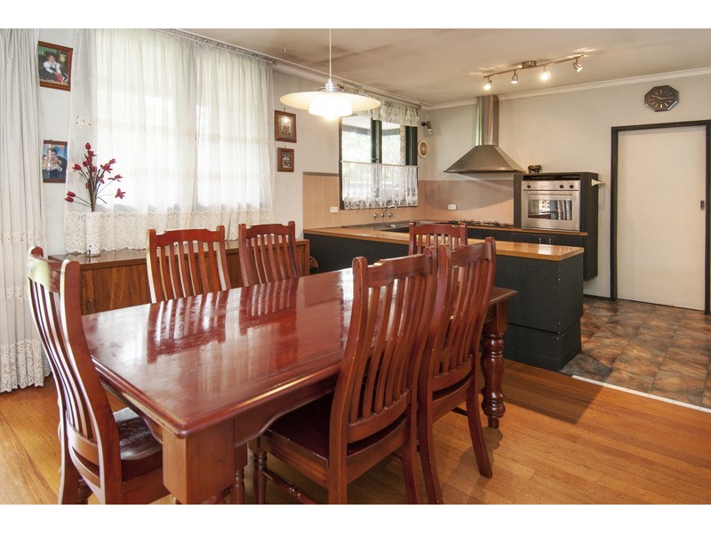 40 Glenroy Road, Glenroy VIC 3046