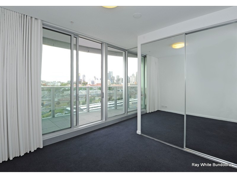 1302/231 Harbour Esplanade, Docklands VIC 3008
