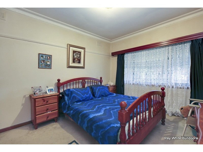 13 Highland Street, Kingsbury VIC 3083