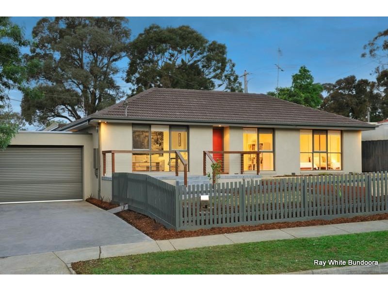 4 Dendaryl Drive, Bundoora VIC 3083