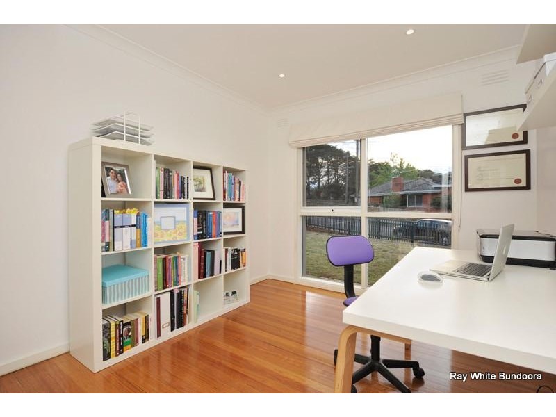 4 Dendaryl Drive, Bundoora VIC 3083