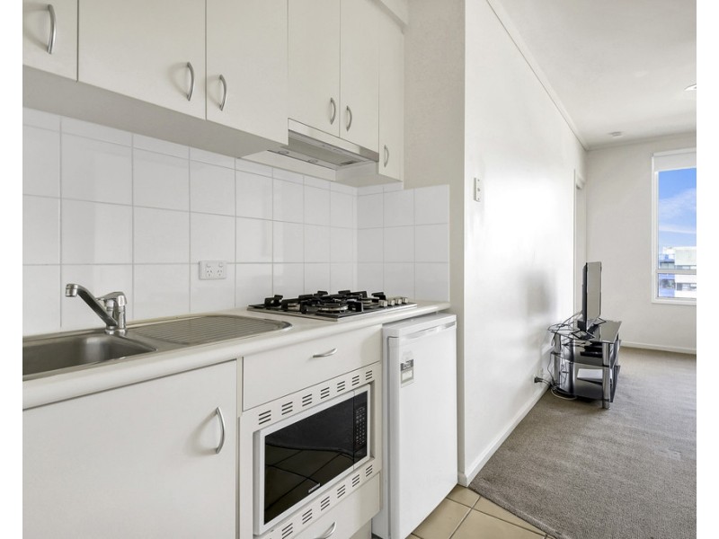 6C15/570 Lygon Street, Carlton VIC 3053