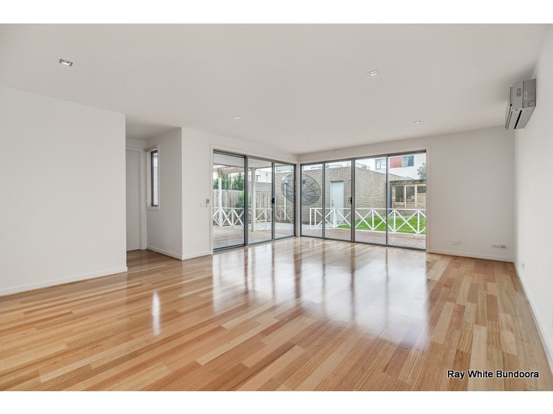 18 Ormond Boulevard, Bundoora VIC 3083