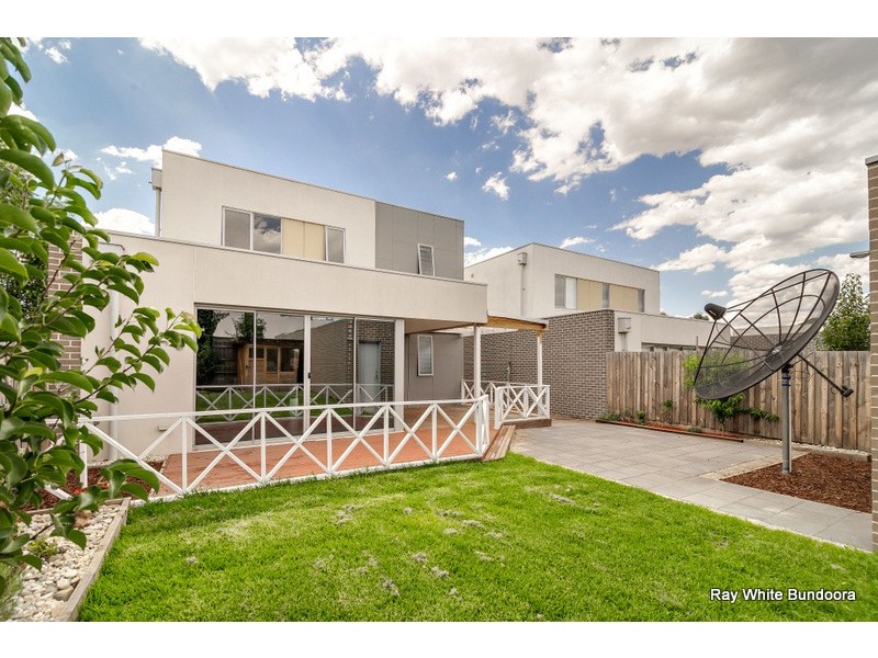 18 Ormond Boulevard, Bundoora VIC 3083