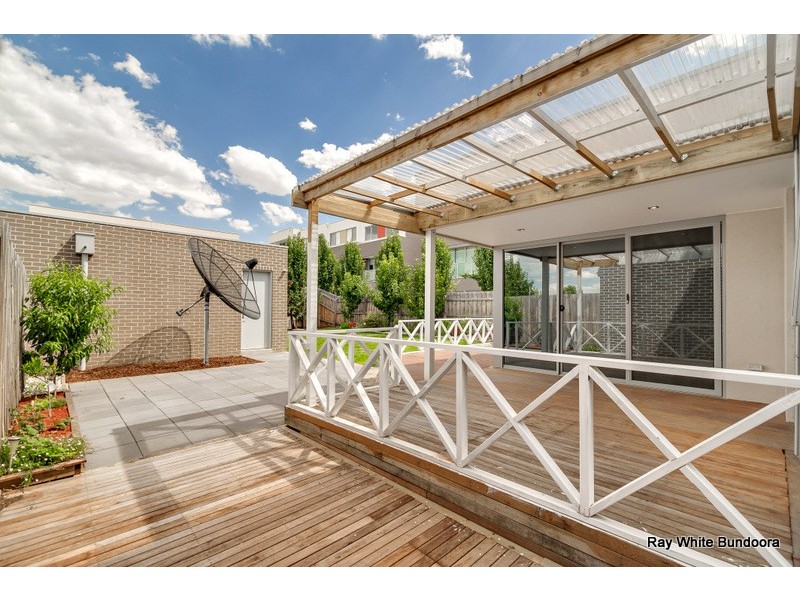 18 Ormond Boulevard, Bundoora VIC 3083