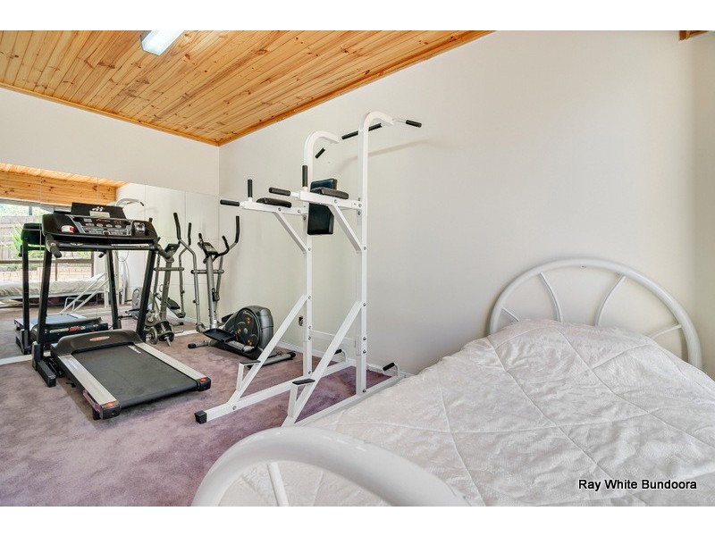 2 Homestead Place, Mill Park VIC 3082