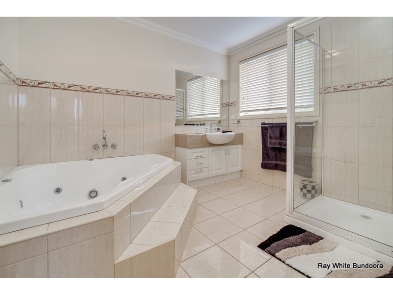 7 Norland Court, Mill Park VIC 3082