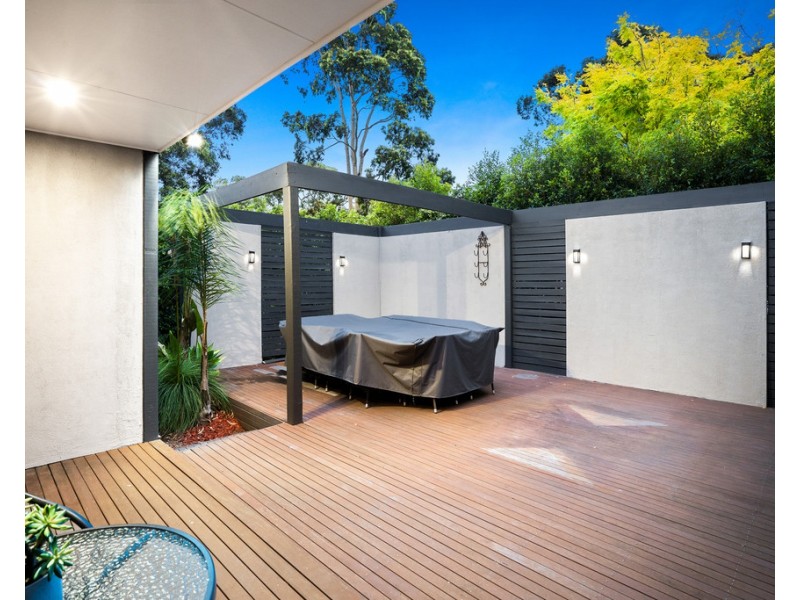11 Eaglet Court, Mill Park VIC 3082