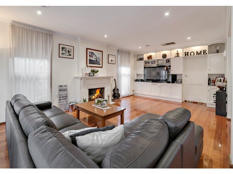 14 Oxford Drive, Bundoora VIC 3083