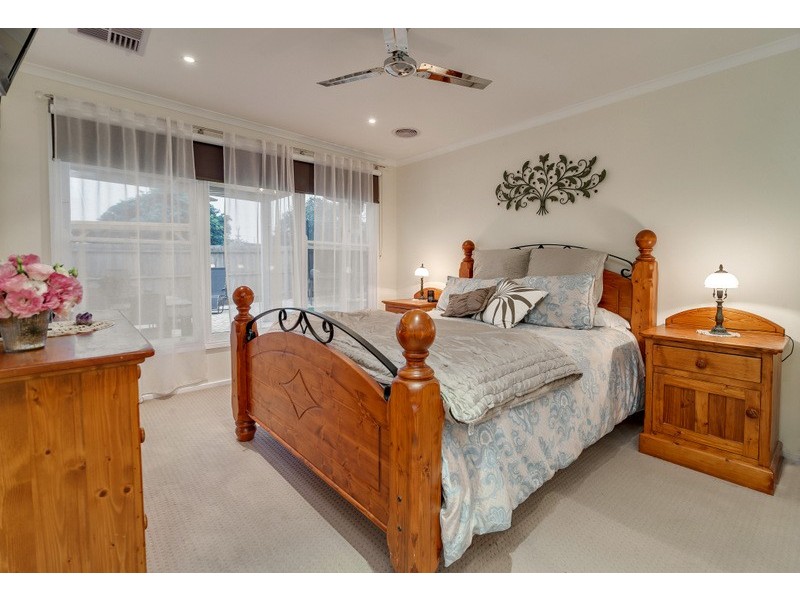 14 Oxford Drive, Bundoora VIC 3083