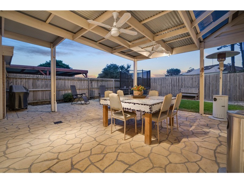 14 Oxford Drive, Bundoora VIC 3083