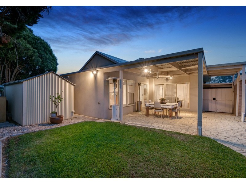 14 Oxford Drive, Bundoora VIC 3083