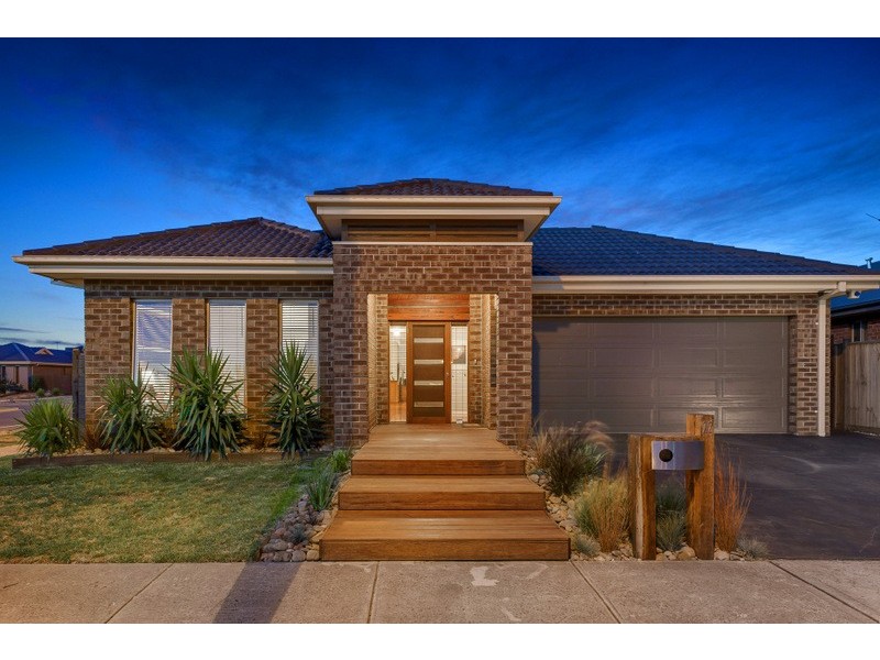 22 Mandalong Crescent, Doreen VIC 3754