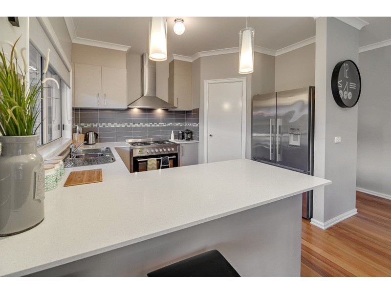 22 Mandalong Crescent, Doreen VIC 3754