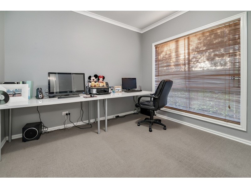 22 Mandalong Crescent, Doreen VIC 3754