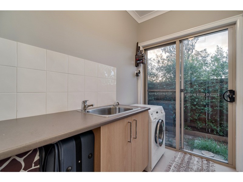 22 Mandalong Crescent, Doreen VIC 3754