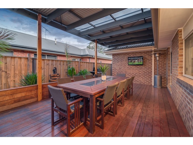 22 Mandalong Crescent, Doreen VIC 3754