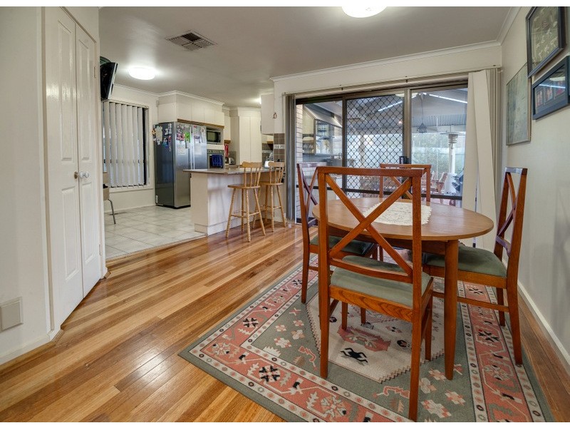 6 Milford Place, Bundoora VIC 3083