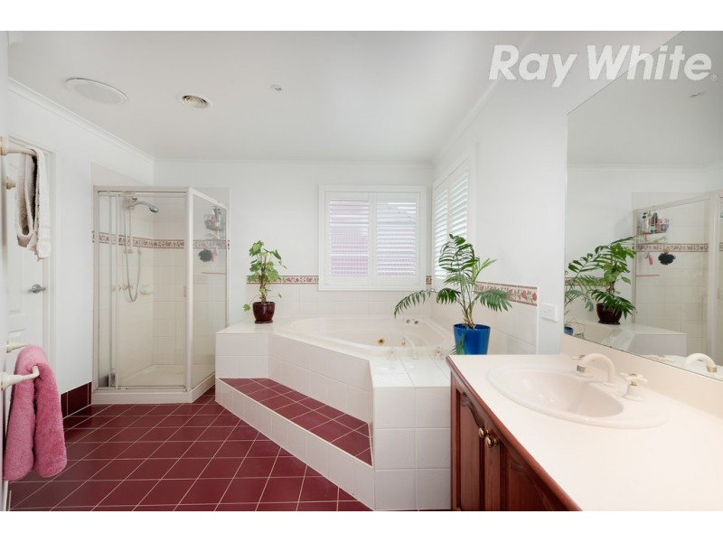 25 Robusta Avenue, Bundoora VIC 3083