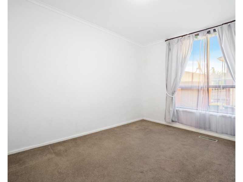 19 Scott Grove, Kingsbury VIC 3083