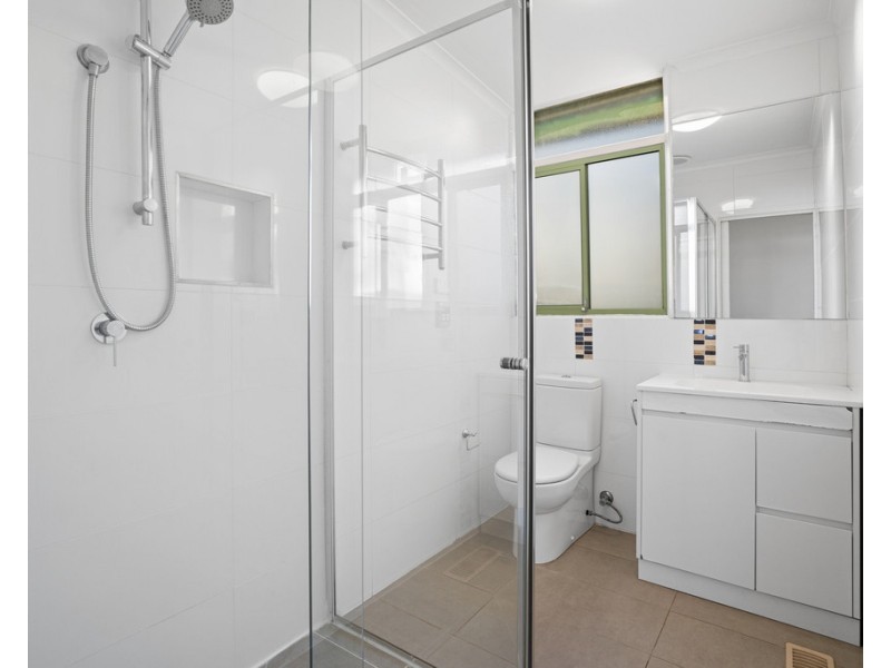 19 Scott Grove, Kingsbury VIC 3083