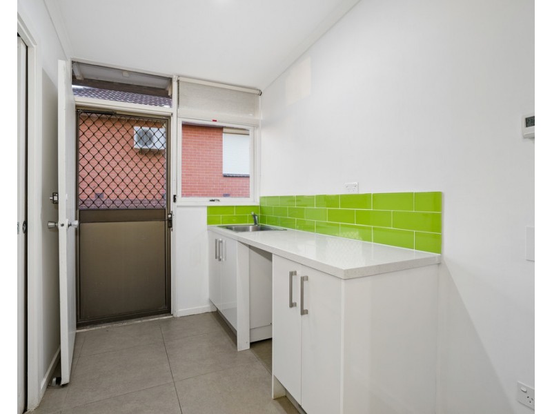 19 Scott Grove, Kingsbury VIC 3083