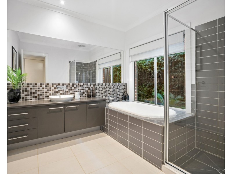 28 Lynch Avenue, Bundoora VIC 3083