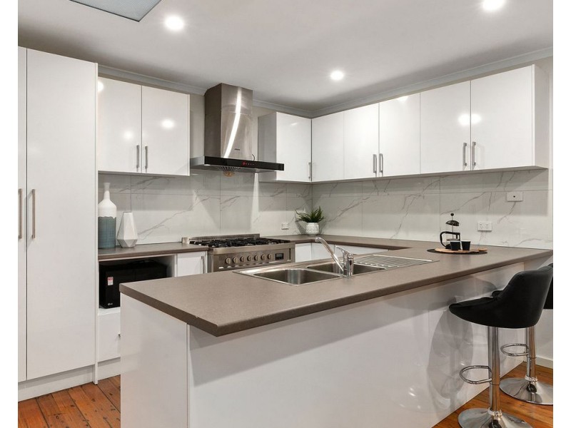 40 Cabernet Crescent, Bundoora VIC 3083