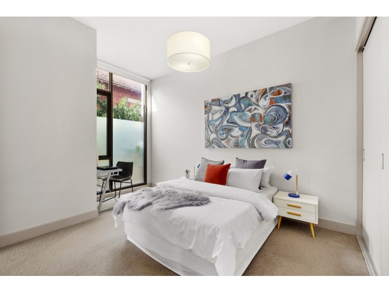 18/125 Main Drive, Macleod VIC 3085