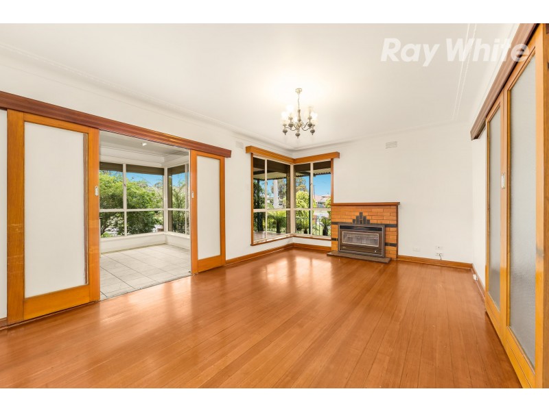 2 Green Avenue, Kingsbury VIC 3083