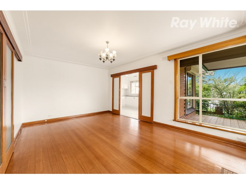 2 Green Avenue, Kingsbury VIC 3083