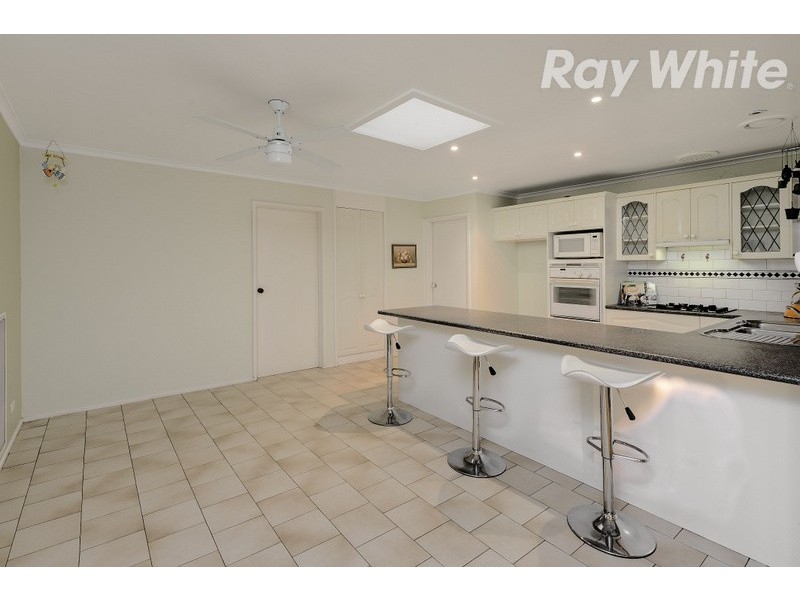 48 Cabernet Crescent, Bundoora VIC 3083