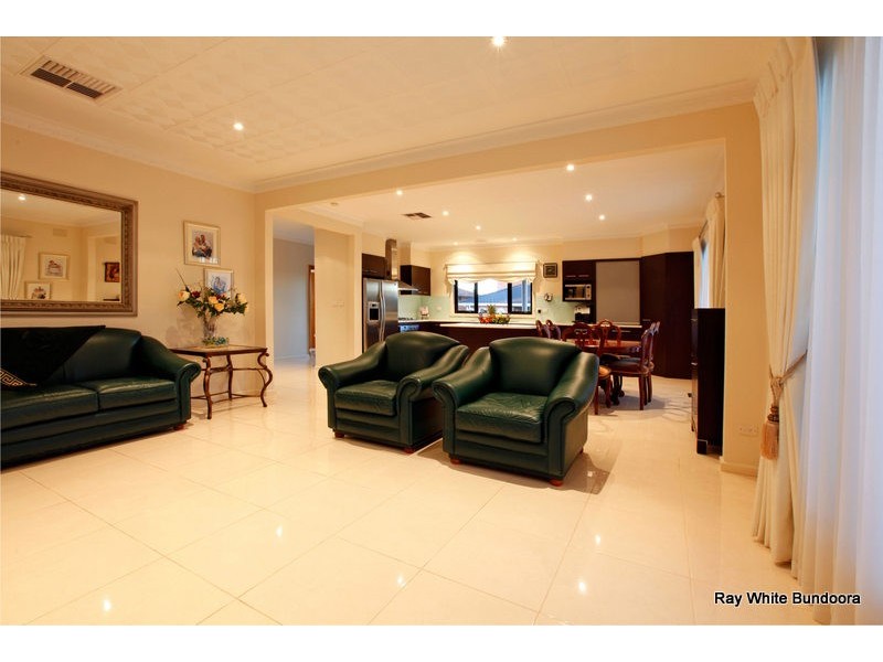 124 Curtin Avenue, Lalor VIC 3075