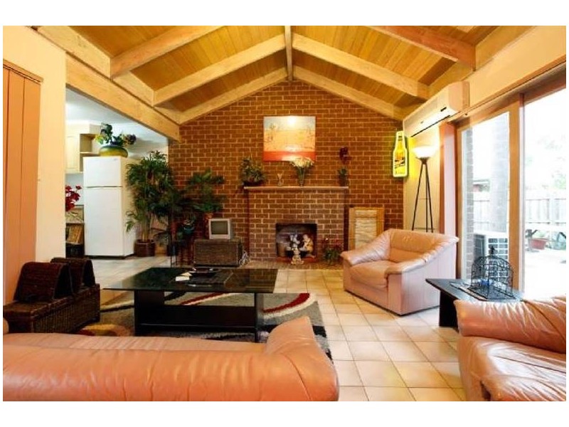 30 Chaucer Crescent, Bundoora VIC 3083