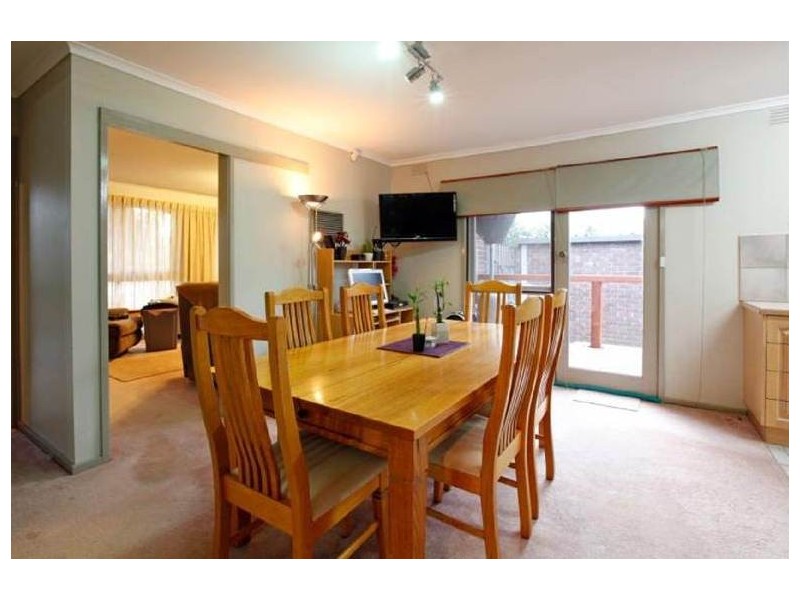 30 Chaucer Crescent, Bundoora VIC 3083