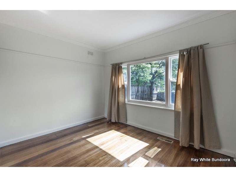 39 Clunes Street, Kingsbury VIC 3083