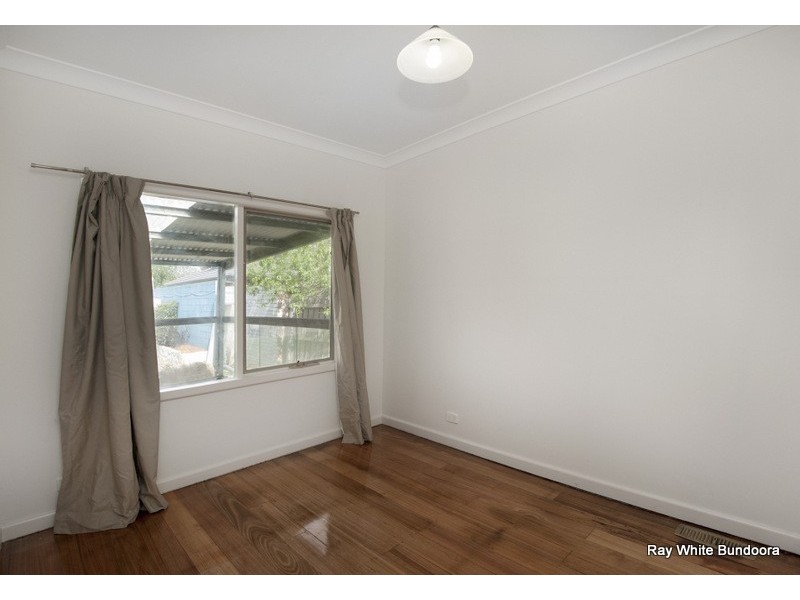 39 Clunes Street, Kingsbury VIC 3083