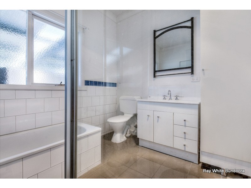 39 Clunes Street, Kingsbury VIC 3083