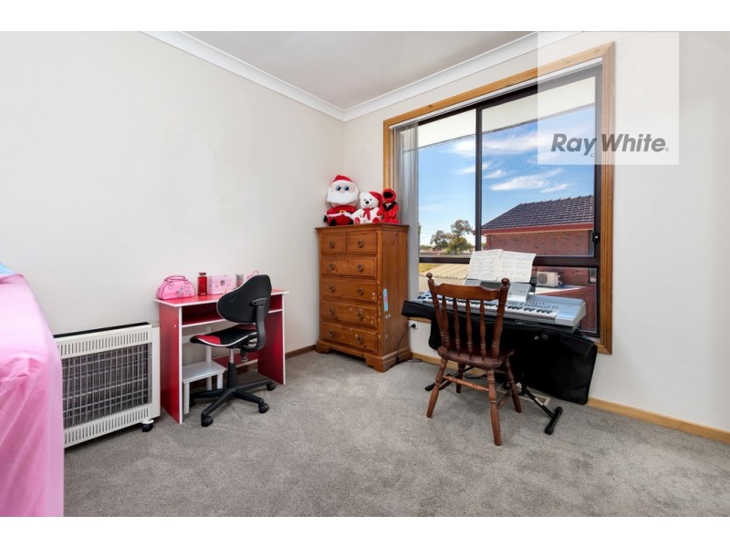 3 Dorrington Court, Mill Park VIC 3082