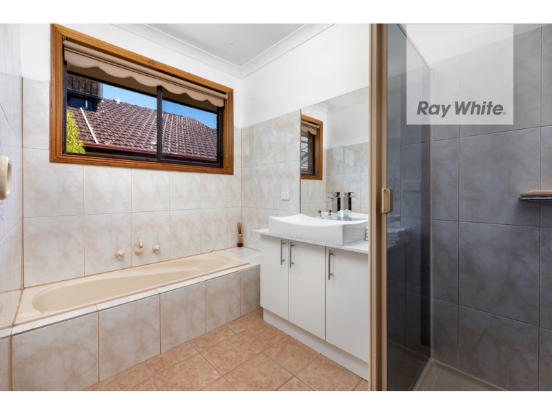 3 Dorrington Court, Mill Park VIC 3082