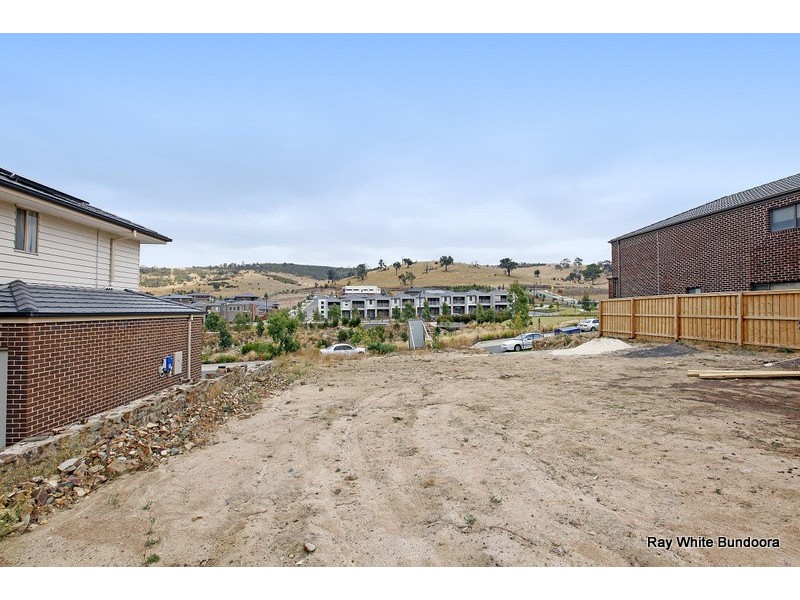 (Lot 320) 5 Palisades Boulevard, South Morang VIC 3752
