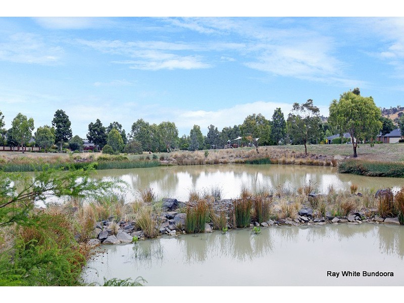 (Lot 320) 5 Palisades Boulevard, South Morang VIC 3752