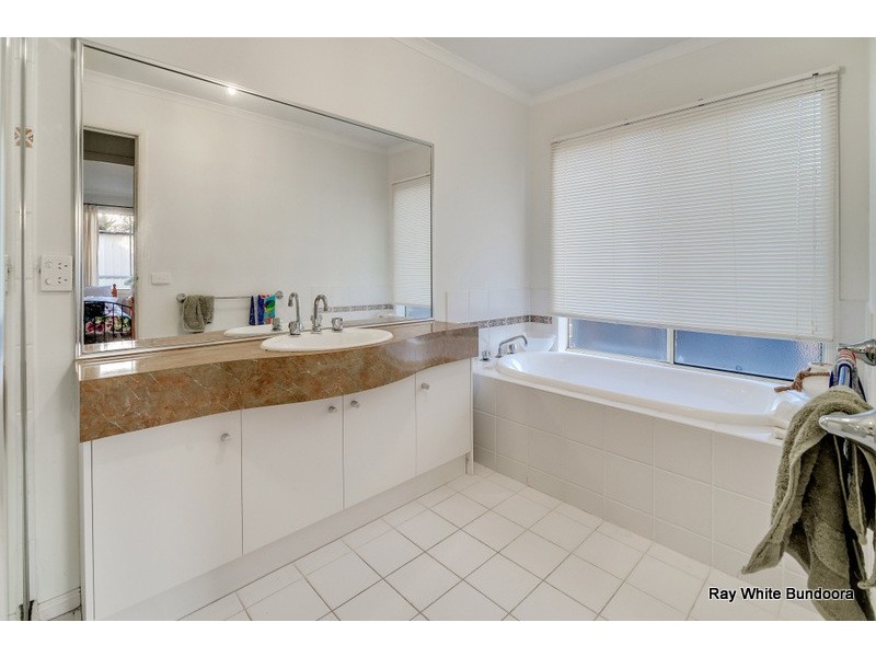 9 Blushing Way, Bundoora VIC 3083